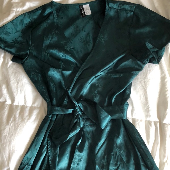 |CHIC DRESS|✨ - Picture 2 of 4